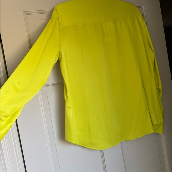 NWT Zara Women's Chartreuse Satin Button Down - Picture 3 of 5